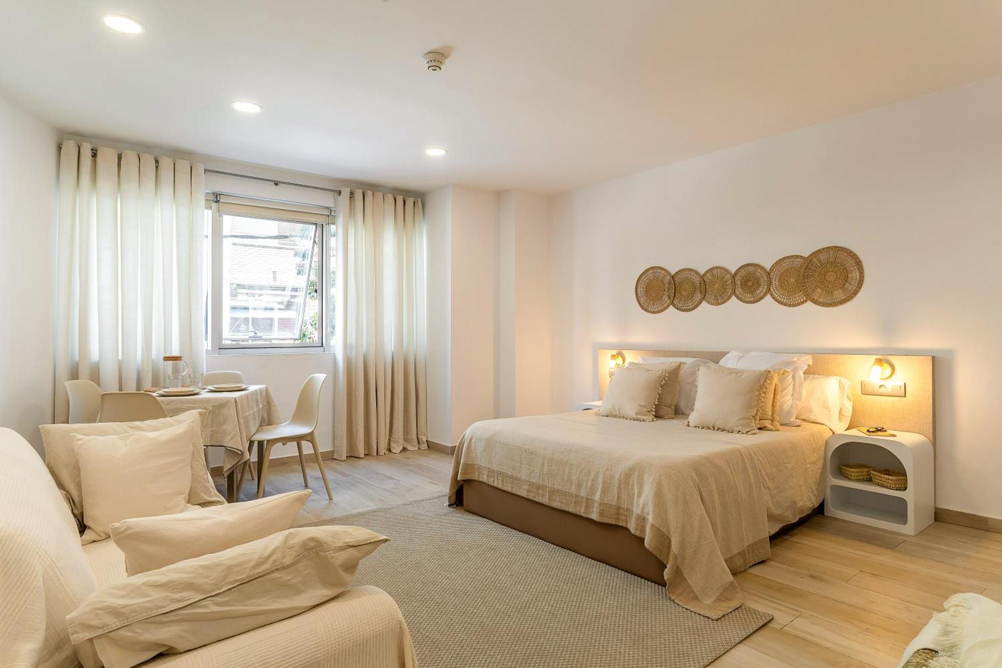 Aparthotel Centric Кастельдефельс Экстерьер фото