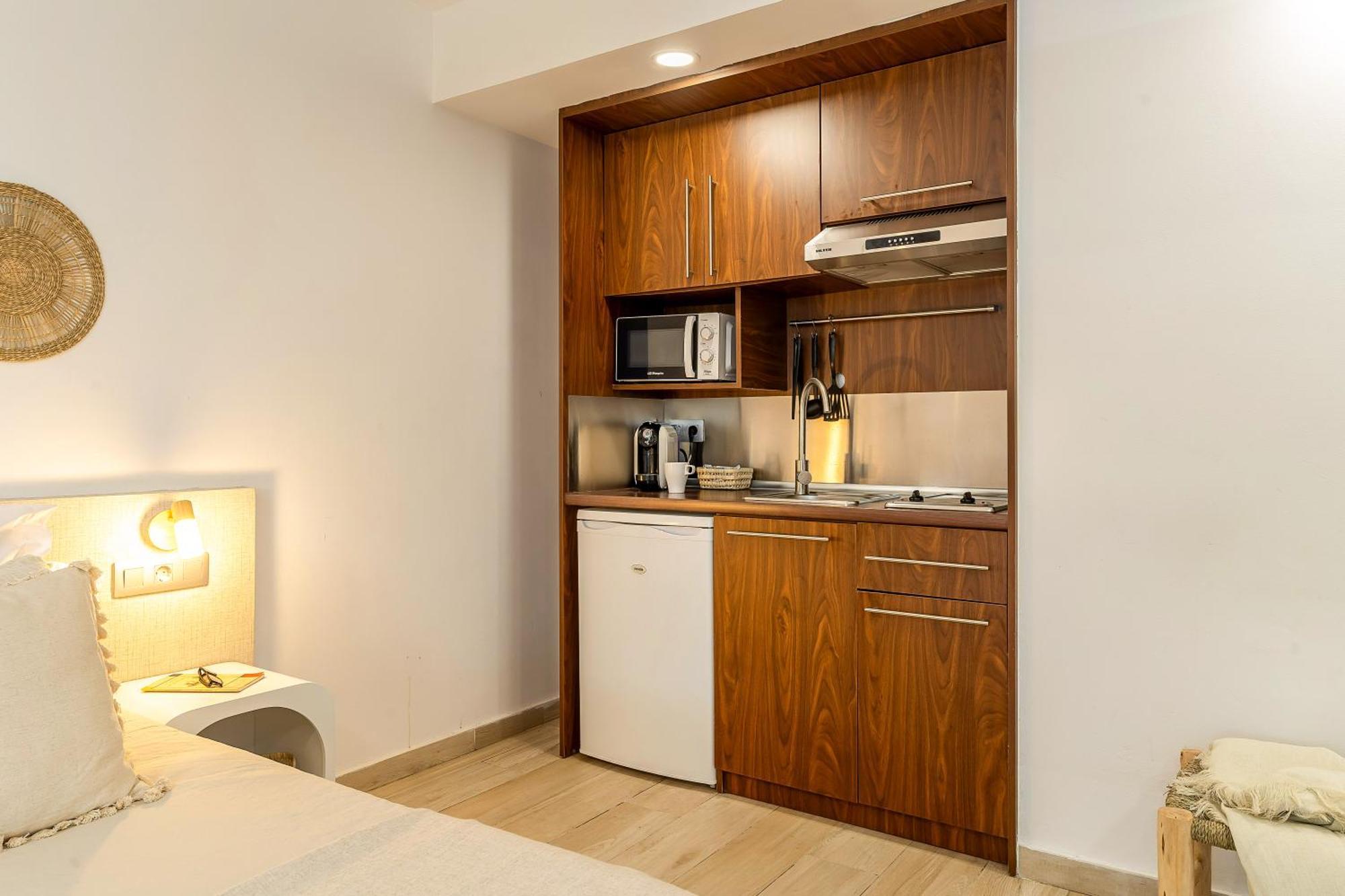 Aparthotel Centric Кастельдефельс Экстерьер фото