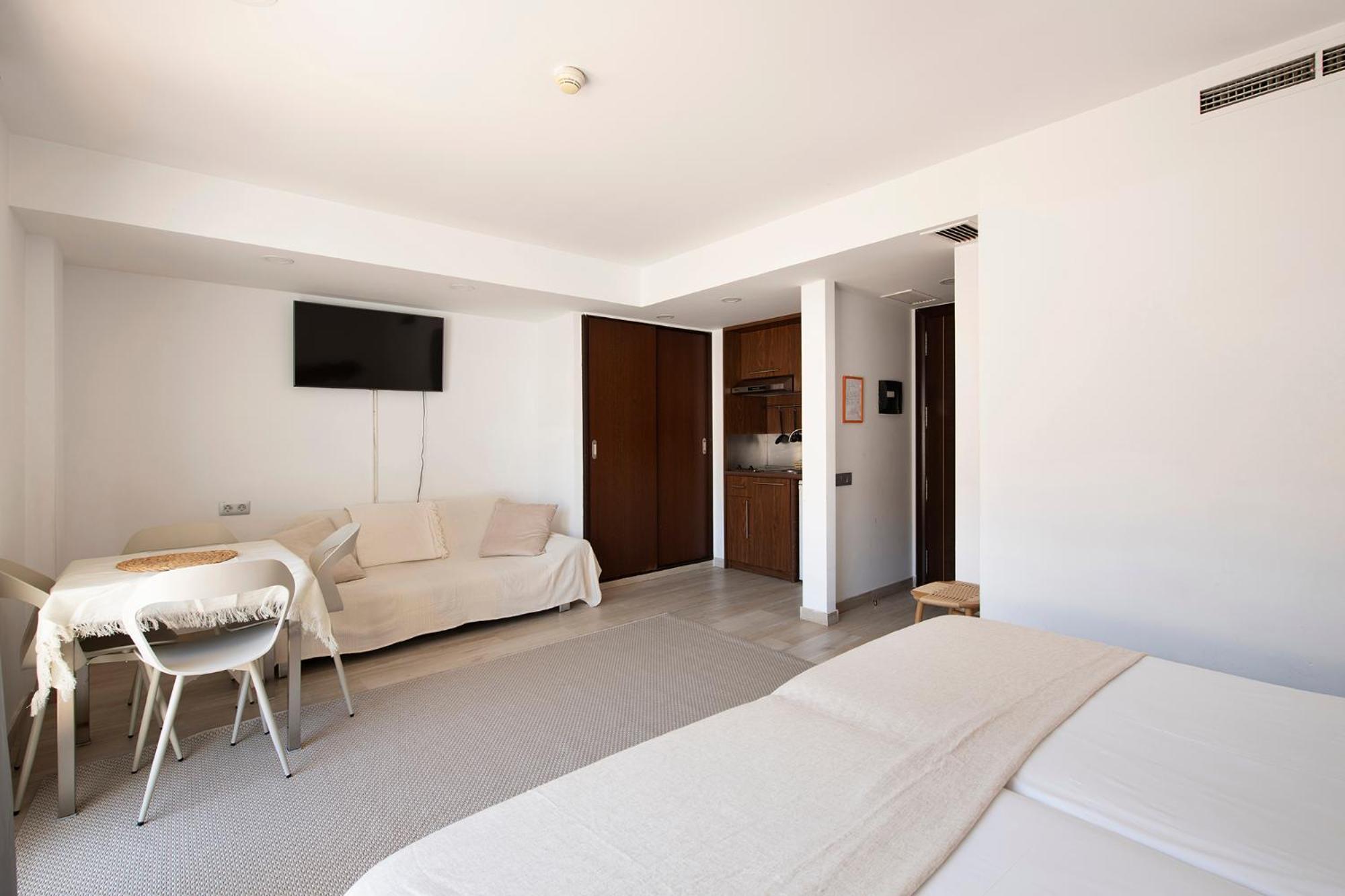 Aparthotel Centric Кастельдефельс Экстерьер фото