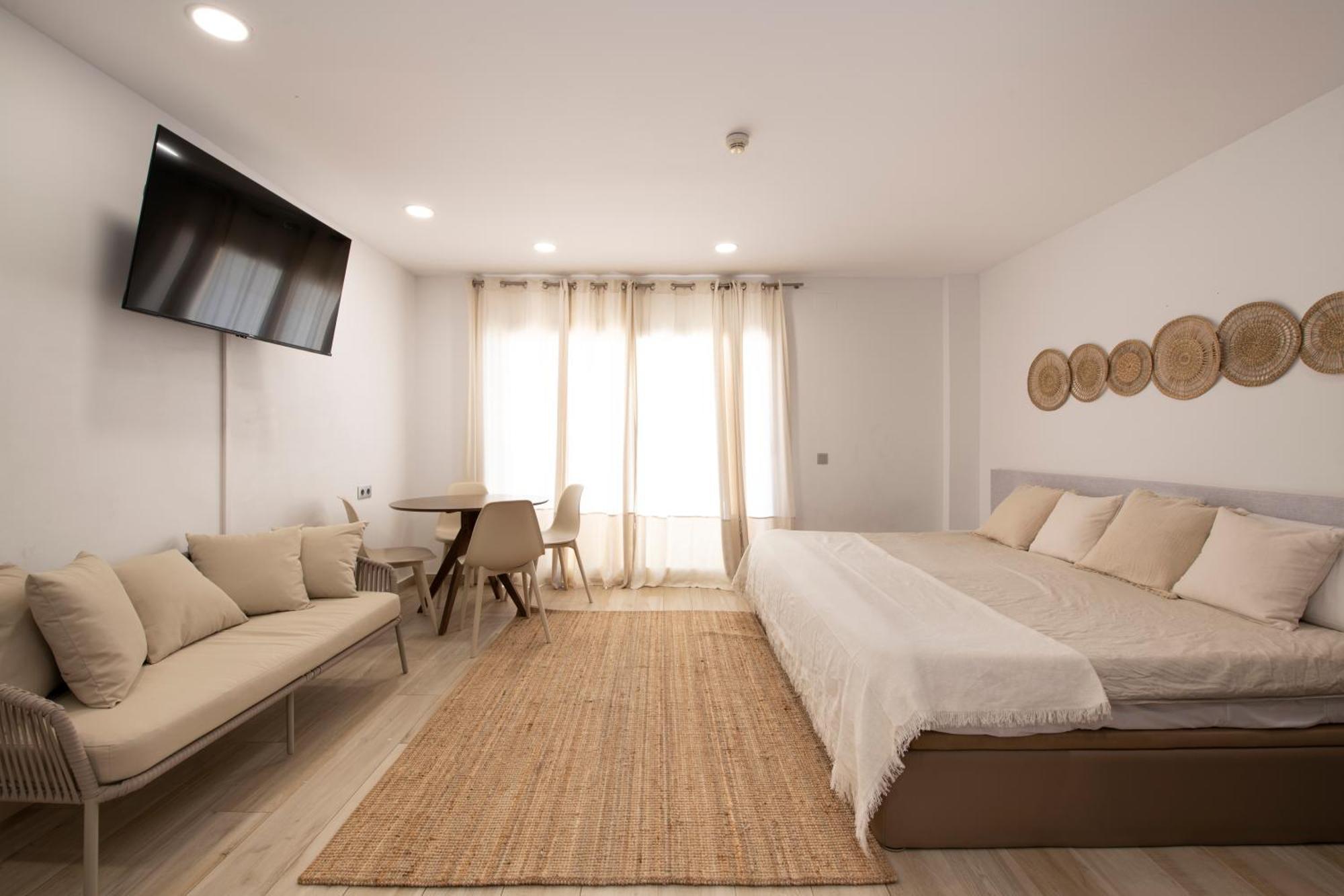 Aparthotel Centric Кастельдефельс Экстерьер фото