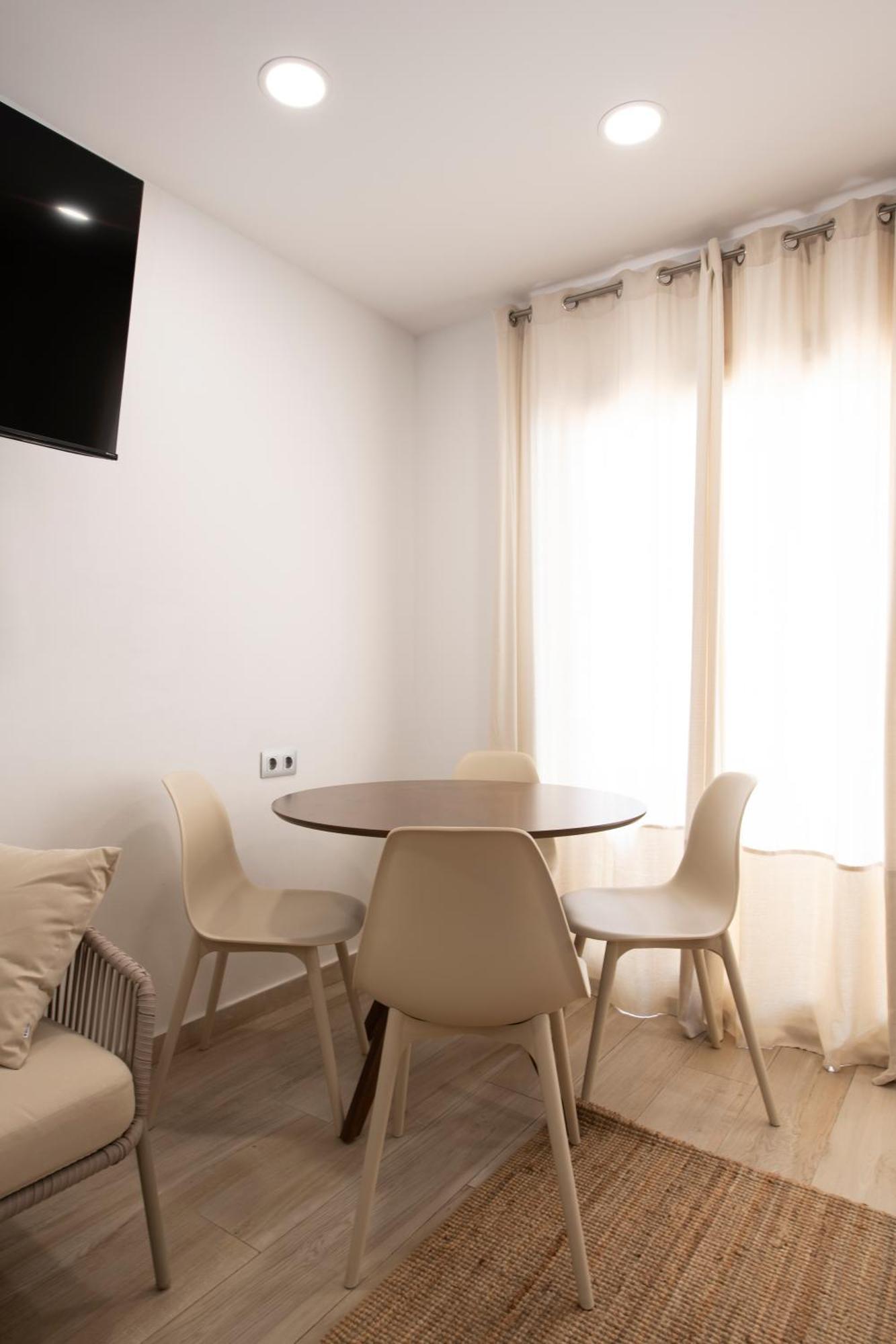 Aparthotel Centric Кастельдефельс Экстерьер фото