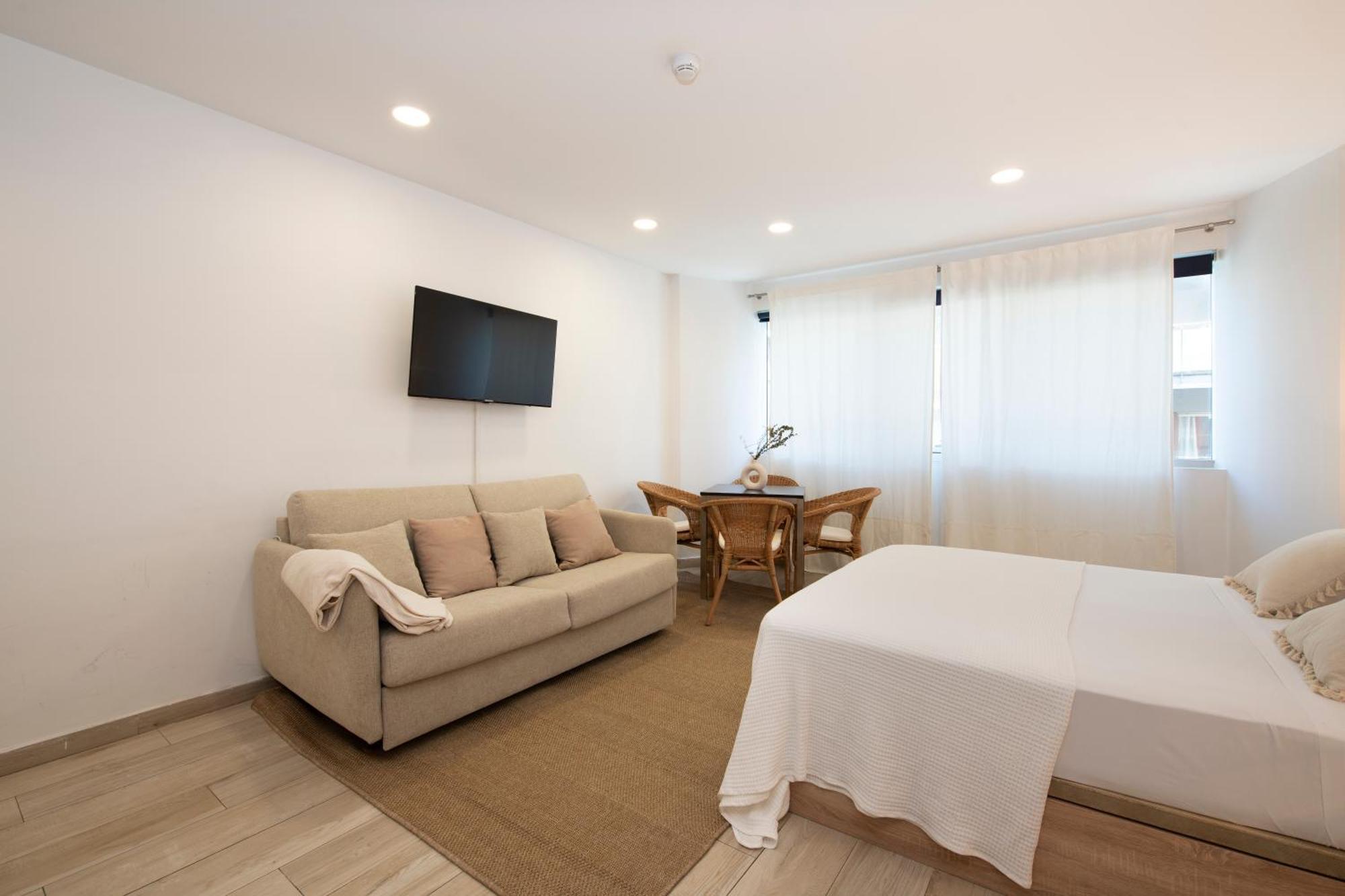 Aparthotel Centric Кастельдефельс Экстерьер фото